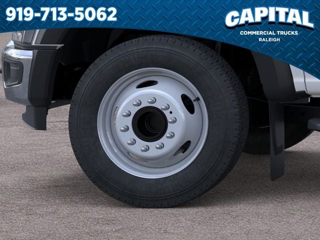 2026 Ford F-550SD 16FT BOX/LIFTGATE Commercial