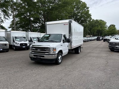 2027 Ford E-350SD 16FT BOX/RAMP Commercial