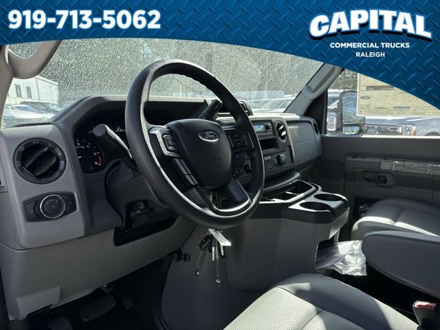 2025 Ford E-350SD ENCLOSED SERVICE BODY Commercial