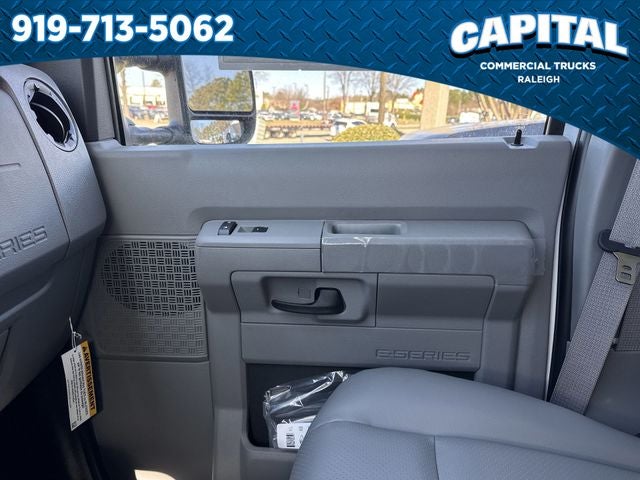 2025 Ford E-350SD ENCLOSED SERVICE BODY Commercial