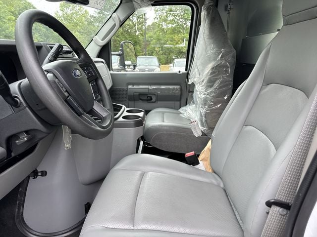 2027 Ford E-350SD 16FT BOX/RAMP Commercial