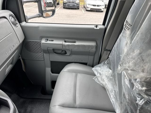 2027 Ford E-350SD 16FT BOX/RAMP Commercial