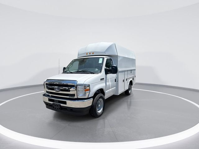 2026 Ford E-350SD UTILITY KUV BODY Commercial