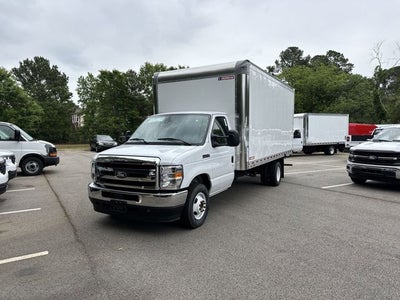 2027 Ford E-350SD 16FT BOX/RAMP Commercial