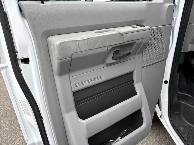 2027 Ford E-350SD 16FT BOX/RAMP Commercial