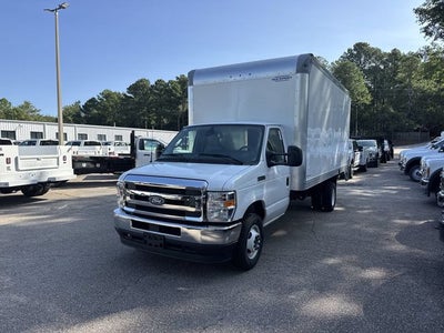 2027 Ford E-350SD 16FT BOX/LIFTGATE Commercial