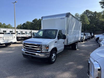 2027 Ford E-350SD 16FT BOX/LIFTGATE Commercial