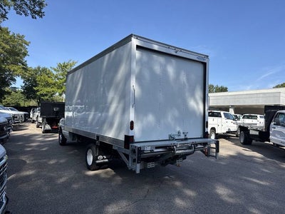 2027 Ford E-350SD 16FT BOX/LIFTGATE Commercial