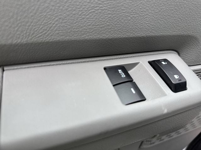2027 Ford E-350SD 16FT BOX/RAMP Commercial