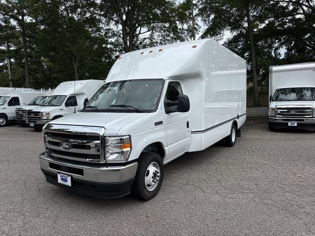 2027 Ford E-350SD 16FT BOX/RAMP Commercial