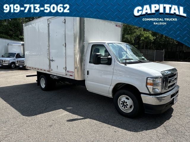 2025 Ford E-350SD 14FT BOX Commercial