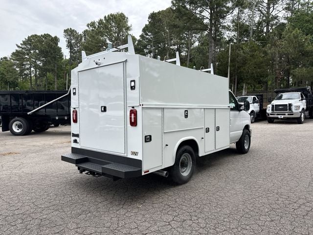 2026 Ford E-350SD UTILITY KUV BODY Commercial