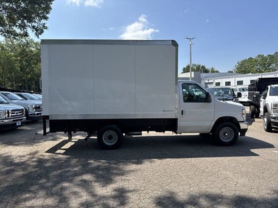 2027 Ford E-350SD 12FT BOX/RAMP Commercial