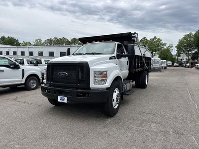 2026 Ford F-750SD Base Commercial