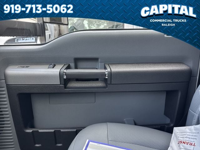 2026 Ford F-750SD 26FT BOX/LIFTGATE Commercial