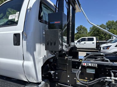 2026 Ford F-750SD HOOKLIFT Commercial