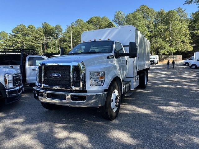 2027 Ford F-750SD 16FT CHIPPER BODY Commercial