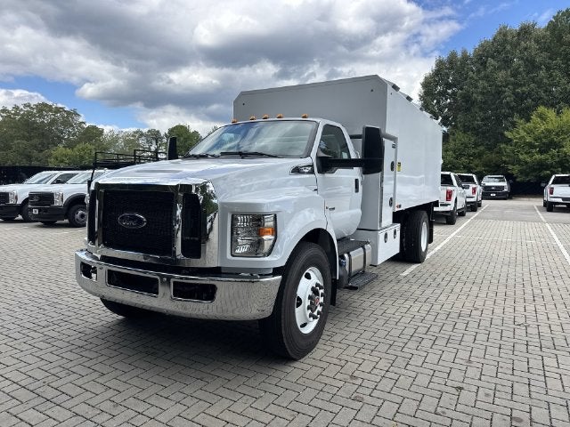 2027 Ford F-750SD 16FT CHIPPER BODY Commercial