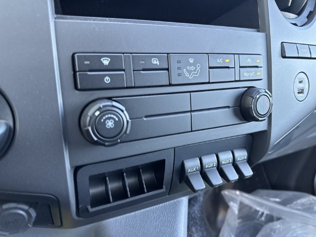 2027 Ford F-750SD 16FT DUMP Commercial