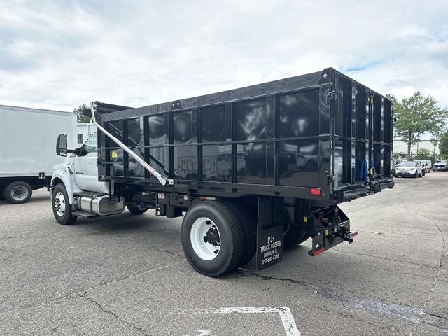 2027 Ford F-750SD 16FT DUMP Commercial
