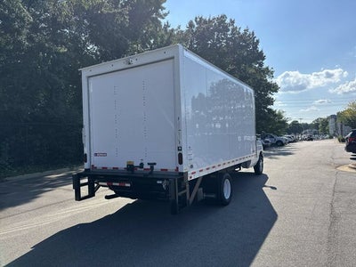 2027 Ford E-450SD 16FT BOX/LIFTGATE Commercial