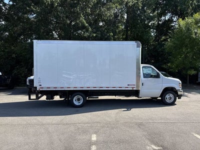 2027 Ford E-450SD 16FT BOX/LIFTGATE Commercial