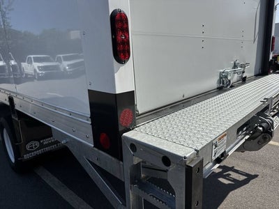 2027 Ford E-450SD 16FT BOX/LIFTGATE Commercial