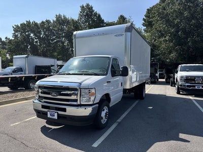 2027 Ford E-450SD 16FT BOX/LIFTGATE Commercial