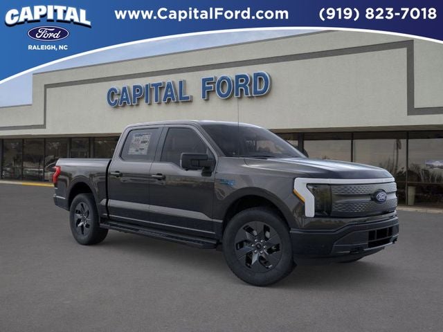 2025 Ford F-150 Lightning Flash