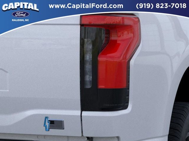 2025 Ford F-150 Lightning Flash