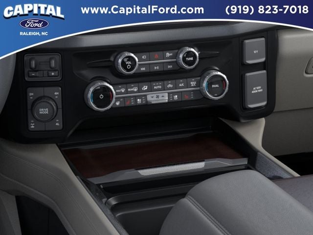 2026 Ford F-250SD Platinum Commercial