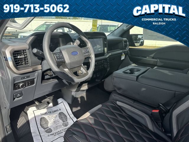 2025 Ford F-150 XL Black Widow