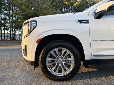 2023 GMC Yukon XL SLT