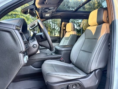 2023 GMC Yukon XL SLT
