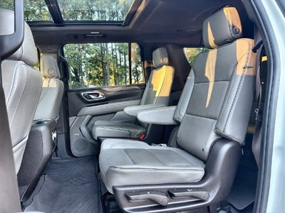 2023 GMC Yukon XL SLT