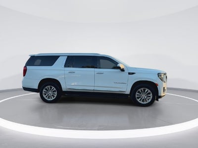 2023 GMC Yukon XL SLT