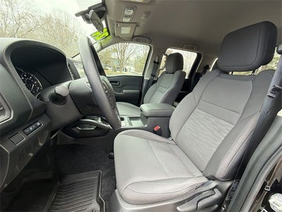 2024 Nissan Frontier S