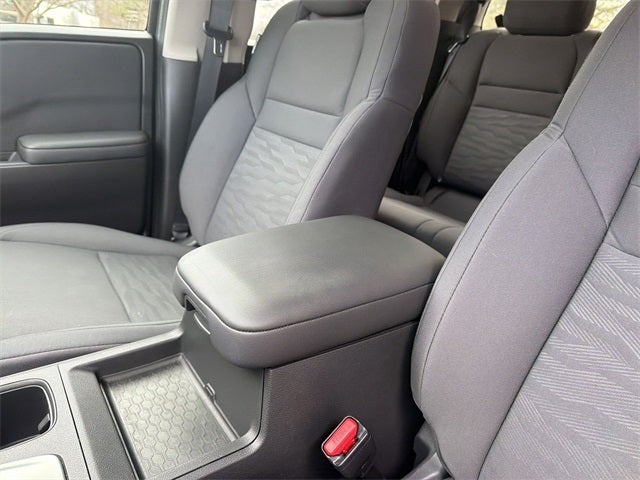 2024 Nissan Frontier S