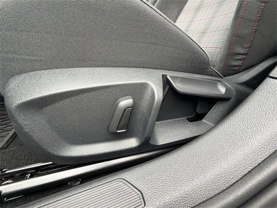 2024 Volkswagen Golf GTI 2.0T SE