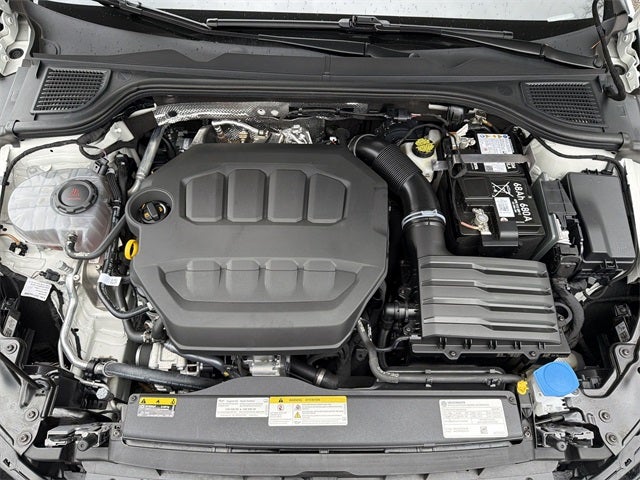 2024 Volkswagen Golf GTI 2.0T SE