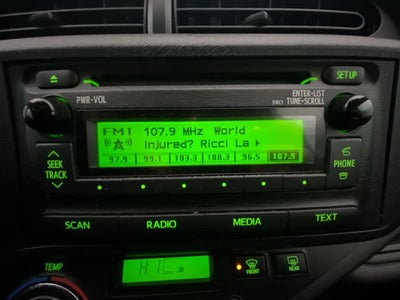 2013 Toyota Prius c Base