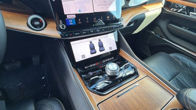 2024 Jeep Grand Wagoneer L Series III