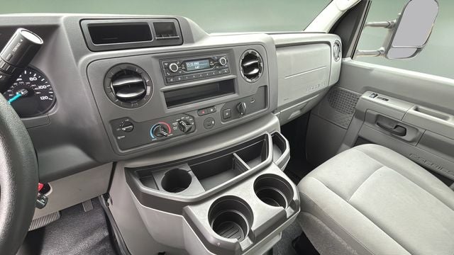 2024 Ford E-350SD Base Cutaway