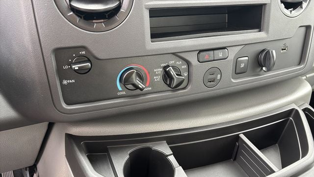 2024 Ford E-350SD Base Cutaway