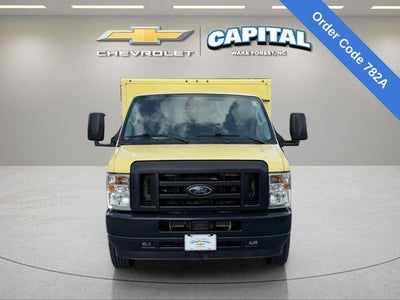 2022 Ford E-450SD Base DRW