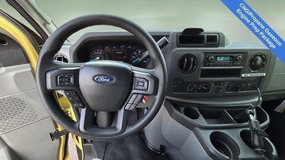 2022 Ford E-450SD Base DRW