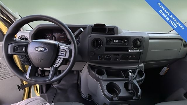 2022 Ford E-450SD Base DRW