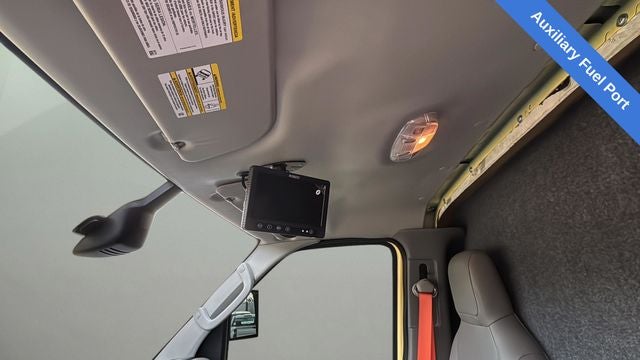 2022 Ford E-450SD Base DRW