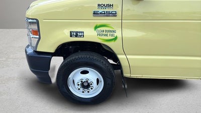 2022 Ford E-450SD Base DRW