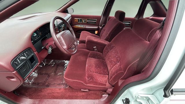 1996 Chevrolet Caprice Classic GARAGE KEPT